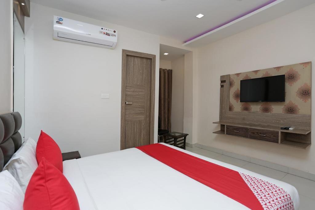 Hotel Rajmohan Palace Gwalior Buitenkant foto